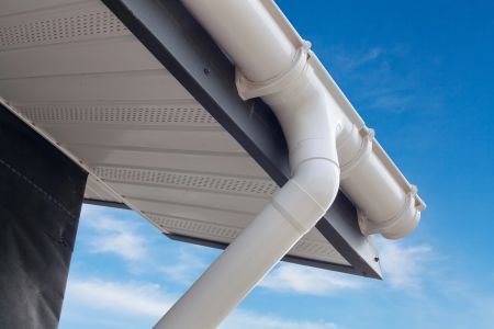 Clear signs your homes gutters are overdue for a cleaning